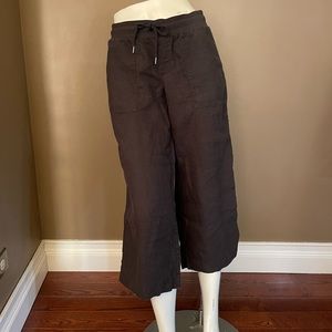 Athleta Flare Capris